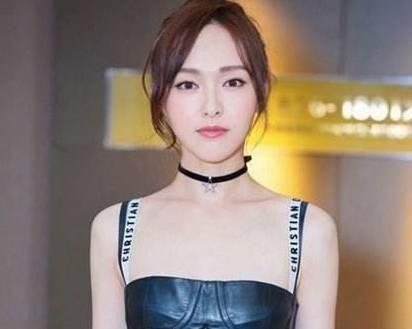 范爷东京时装秀之后,下一个短发上热搜的是迪丽热巴、赵丽颖?