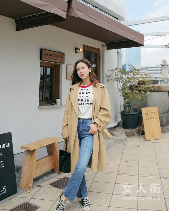 秋季怎么穿显瘦显高 清新文艺范儿搭配示范