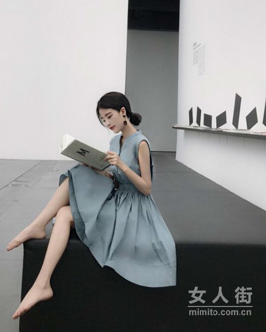 女神们，请收下这几款连衣裙吧