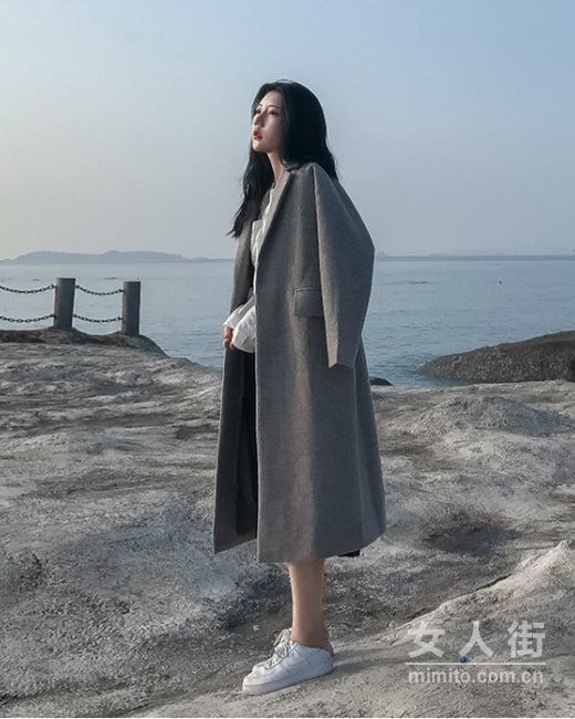 今年时髦搭配,让女生爆棚感十足的大衣